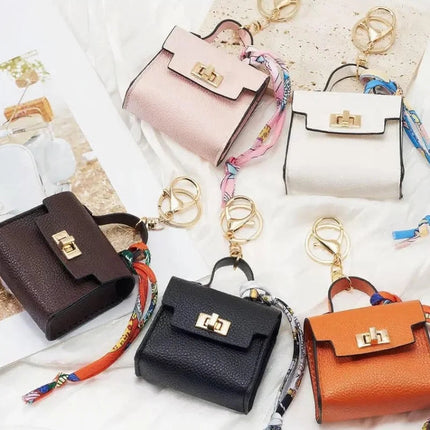 Brand Fashion Coin Purse Luxury Simple Flip Small Bag High-end Bag Pendant Exquisite Lock Silk Scarf Mini Lipstick Headphone Bag PlatiNum