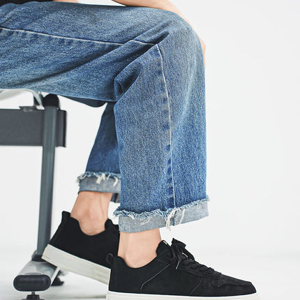 1 Pair Sports Casual Skateboarding Shoes Comfortable and Fashionable, With a Snug Upper That Fits the Foot and a Slip-Resistant,