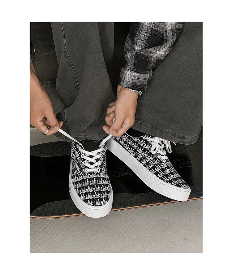 Designer Canvas Casual shoes for men  Flats Vulcanized Shoes Original printed sneakers male Skateboard street shoes men Tennis