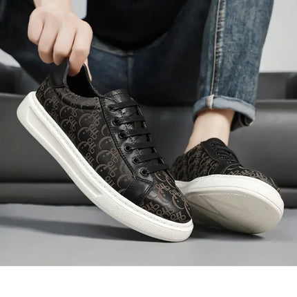 2026 Sneakers Casual Mens Designer Easy Matching Luxury Board Shoes Fashion Split Leather Flat Platform Gym Shoes