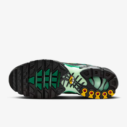Scarpe da corsa basse da uomo Nike Air Max plus, comode, resistenti, con assorbimento degli urti, stile versatile DM0032-019