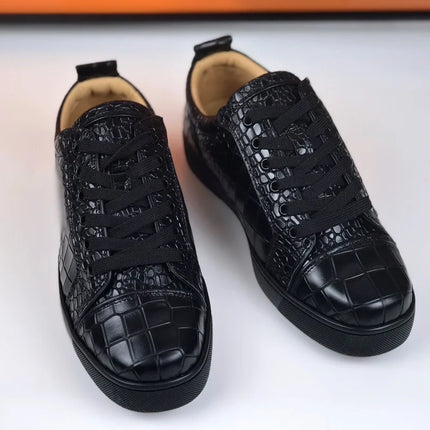 Luxury Men's Rivets Low Top Black Crocodile Pattern Leather Red Bottom Sneakers Casual Boat Shoes White Sole Fashion Footwear