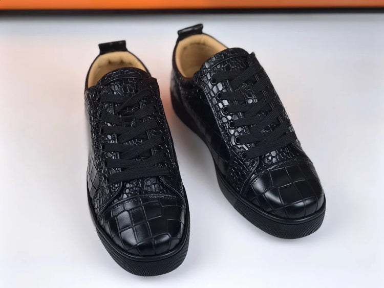 Luxury Men's Rivets Low Top Black Crocodile Pattern Leather Red Bottom Sneakers Casual Boat Shoes White Sole Fashion Footwear