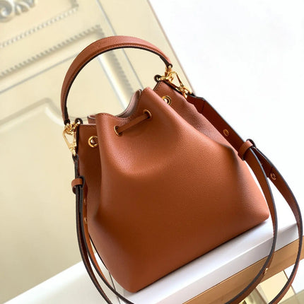 Borsa a Tracolla in Pelle Morbida Strutturata, Versatile e Adatta a Ogni Occasione, con Manico Elegante, Borsa a Spalla da Donna, Borsa a Tracolla, Borsa a Spalla per Vacanze, Shopping e Conservazione, Versatile e Universale