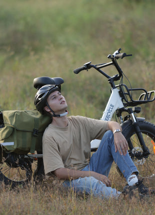UNIVERCYCLE B5 VENERE Bici Elettrica per Adulti Motore 250W 25KM/H Batteria Rimovibile 48V 13AH Pneumatici Largi 20 Pollici E-Bike Freni a Disco Idraulici Telaio a Passo Basso Bici Elettrica per Pendolari Lunga Autonomia 55KM
