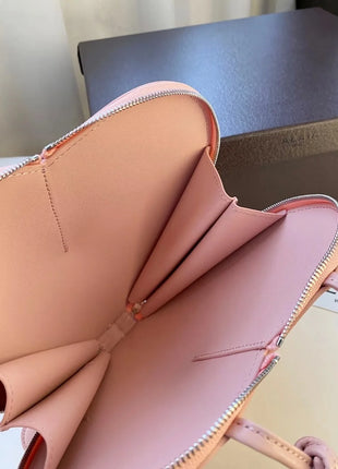 Borsa a tracolla da donna in vera pelle a forma di cuore, anti-graffio, con tracolla regolabile, piccola e graziosa, ideale per appuntamenti e shopping quotidiano - Nuova collezione 2026