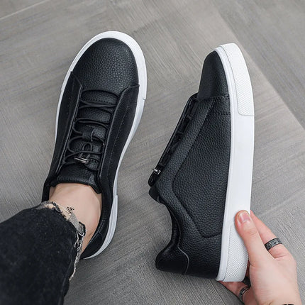 Men's Leather Casual Shoes Versatile Comfortable Breathable Outdoor Sports Board Sneakers