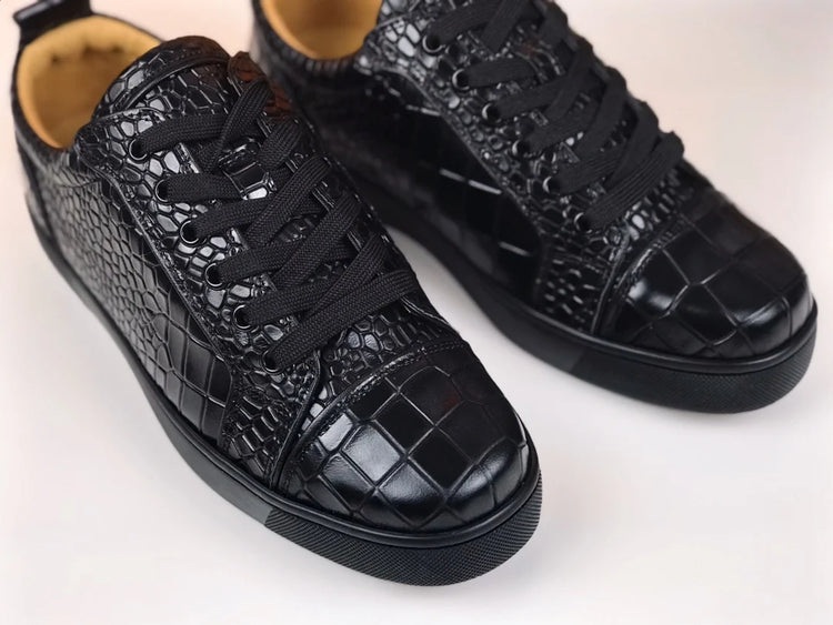 Luxury Men's Rivets Low Top Black Crocodile Pattern Leather Red Bottom Sneakers Casual Boat Shoes White Sole Fashion Footwear