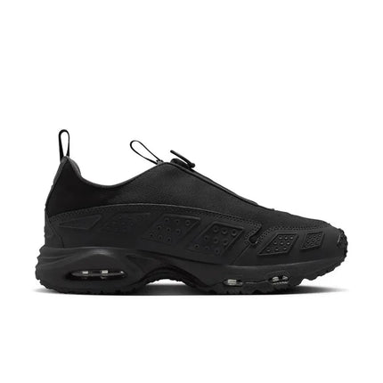 Nike Air Max SNDR: Simple, Stylish, Comfortable, and Durable Low-Top Casual Running Shoes for Women in Black FZ4238-001