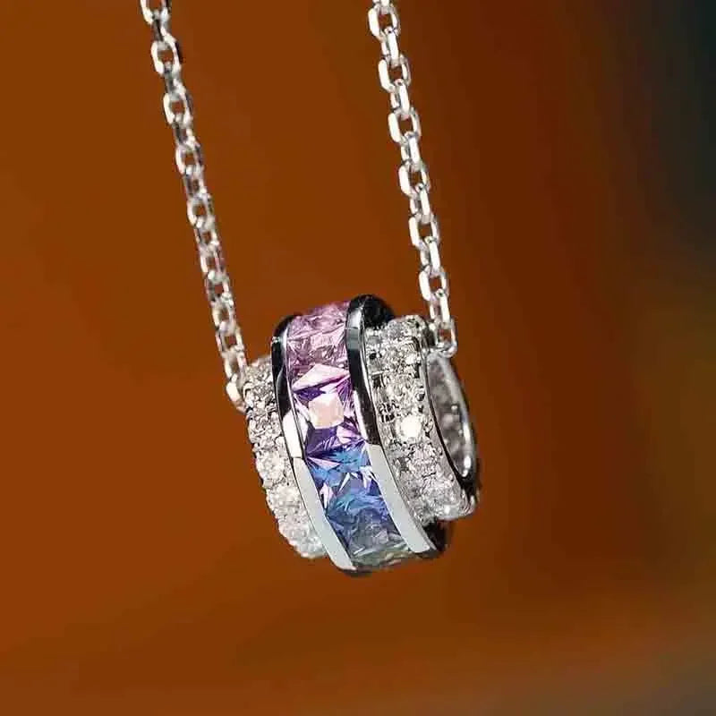 Huitan Collana con ciondolo a forma di cerchio con zirconi colorati irregolari Collana di gioielli da donna alla moda di lusso da indossare ogni giorno