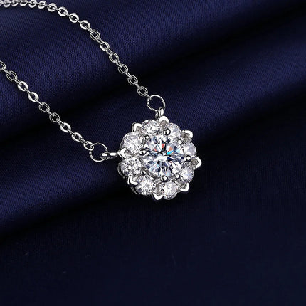 925 Sterling Silver Necklace For Women Round Pendent Sparkling Pave CZ Necklace Fashion Anniversary Birthday Jewelry Gifts N325 PlatiNum