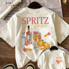Top girocollo con stampa di cocktail e lettere dei cartoni animati Top casual estivo a maniche corte da donna in stile semplice e versatile