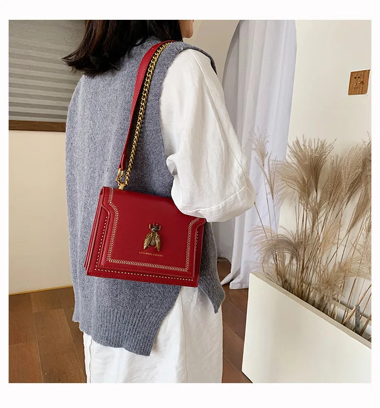 CGCBAG Luxury Brand Women Handbag 2024 New Retro Bee Female Shoulder Bag Simple High Quality Leather Designer Crossbody Bags PlatiNum