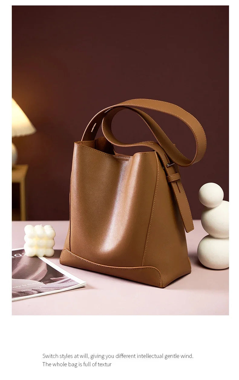 100% Genuine Leather Women Shoulder Bag Large Capacity Cowhide Bucket Bags Fashion Casual Female Crossobdy Bag 2391