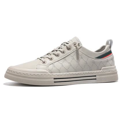 Men's lightweight skate shoes, everyday casual sneakers for men, colors: white and beige, sizes 39 to 46.