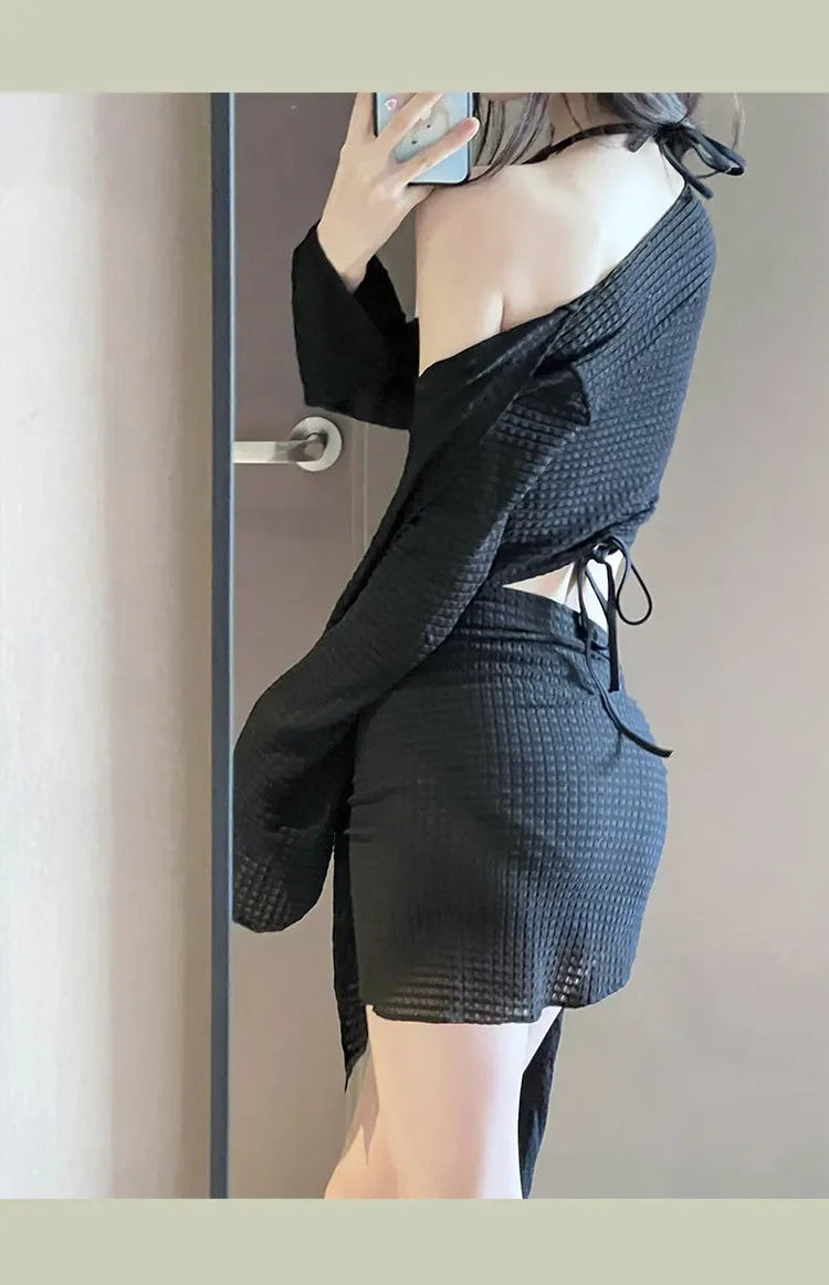 Costume da Bagno Donna 4 Pezzi Stile Coreano Bianco Nero Manica Lunga con Nodo Frontale e Gonna Copricostume 2025 – Perfetto per le Vacanze platinumshop