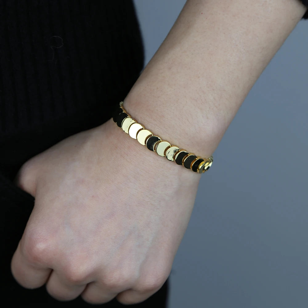 2025 Nuova collana a catena serpente unisex color oro a spina di pesce con perline catena a maglie pavimentata 5A CZ girocollo a forma di luna per gioielli da donna