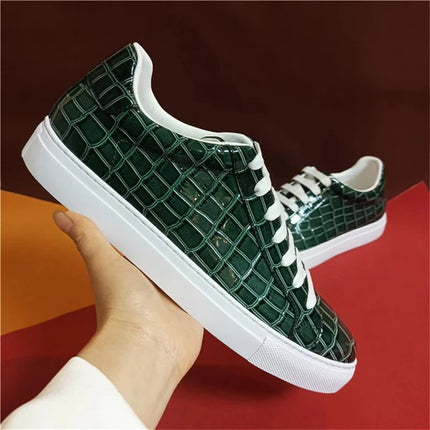 Men's High Quality Flats Cow Leather Sneakers Flat Round Toe Laces Black Daily Board Casual Shoes Luxury Business Footwear