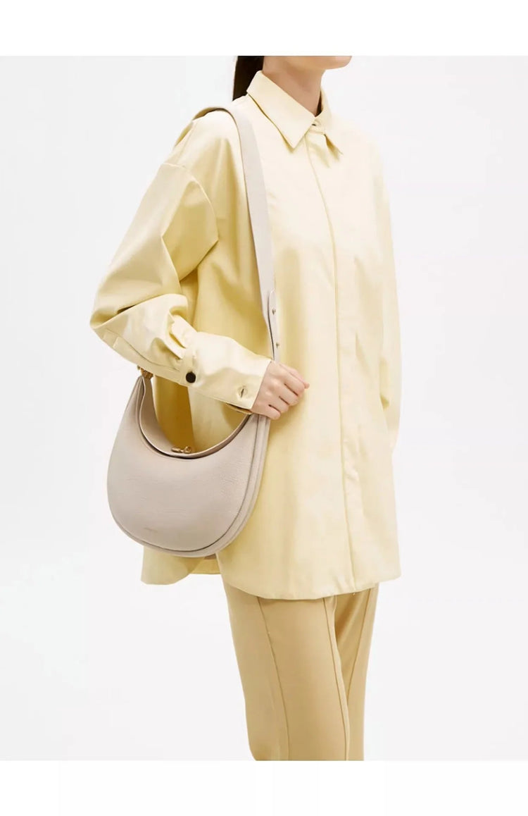 2025 Luxury Quality Half Moon Women's Shoulder Bag Crossbody Aesthetic Bags Women's Handbag Lock Catch Designer Underarm Bags PlatiNum