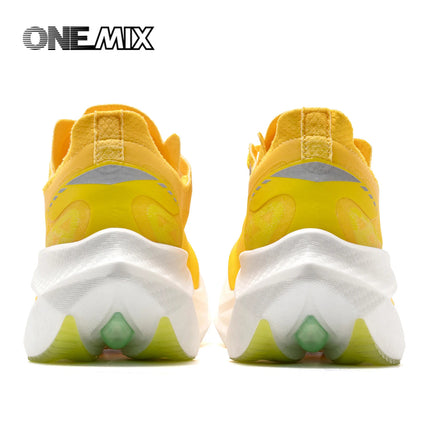 ONEMIX Nuove Scarpe da Corsa Professionali Marathon con Piastra in Carbonio a Tutta Lunghezza, Supporto Stabile e Assorbimento degli Urti, Ultra Leggere PlatiNum