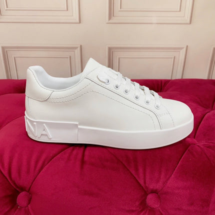 Luxury sneakers for men and women, sports shoes, comfort, designer, couple, new, 2024