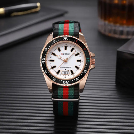 Nuovo orologio da calendario con cinturino in nylon da uomo alla moda, lussuoso e semplice orologio al quarzo con luce notturna per uomo d'affari e donna platinumshop