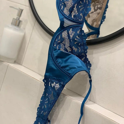 Toucheart 3 Piece Set Sexy Underwear Set For Women Mesh See-Through Lace Thin Sling Bra Set With Girdle Sexy Lingerie Suit New