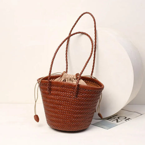 Borsa a secchiello intrecciata a mano 2026 in vera pelle, borsa a tracolla vintage da donna per uso quotidiano, pendolarismo e vacanze