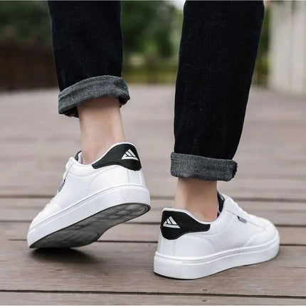 Men Shoes Sneakers 2022 New Summer White Fashion Board White Men's Zapatillas Hombre Chaussure Homme