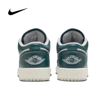 Scarpe da ginnastica Nike unisex Air Jordan 1 AJ1, scarpe da basket casual traspiranti, scarpe da ginnastica FQ8041-300 platinumshop