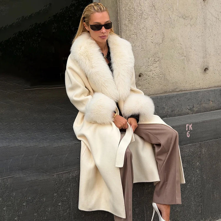 TARUXY Women Luxurious Faux Fox Fur Collar Long Jacket Elegant Solid Long-Sleeved Loose Lace Up Street Warm Coat 2026 Winter New
