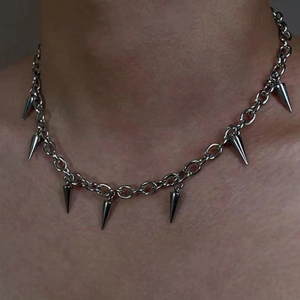 Stainless Steel Punk Aesthetic Stud Necklace Men Choker Cool Hip Hop Women Rivet Pendant Necklace Gothic Jewelry Gifts PlatiNum