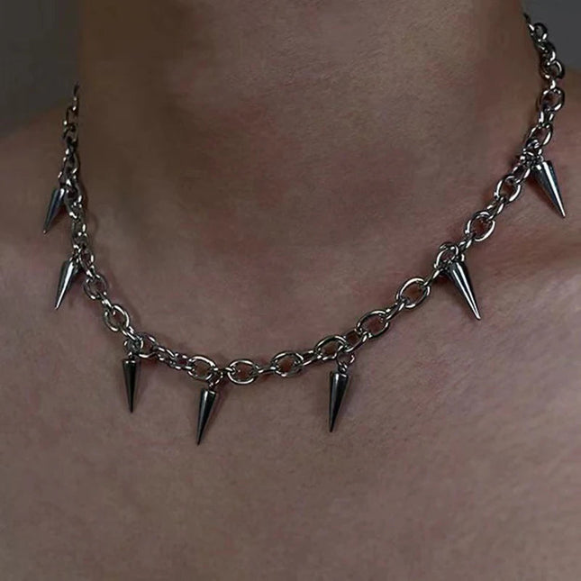Stainless Steel Punk Aesthetic Stud Necklace Men Choker Cool Hip Hop Women Rivet Pendant Necklace Gothic Jewelry Gifts PlatiNum