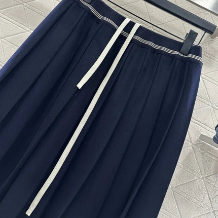 Early spring new elegant and fashionable mid length wool pleated high waisted A-line half skirt women's clothing PlatiNum