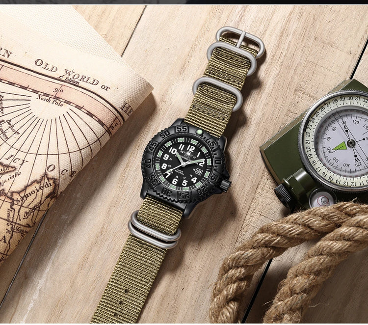 ADDIESDIVE Luxury Men Watch Luminous Dial 50m Water Resistance Date Display Outdoor Casual Men's Quartz Men Watch Nylon Strap