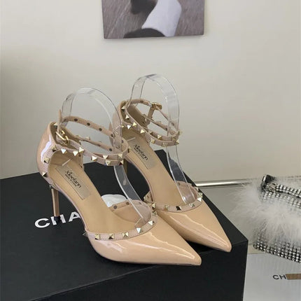 Sandali Donna alla Moda con Rivetti, Nuovo Stile Primavera 2026, Tacchi Alti con Cinturino Sottile, Eleganti Décolleté Color Nude per Estate Autunno platinumshop
