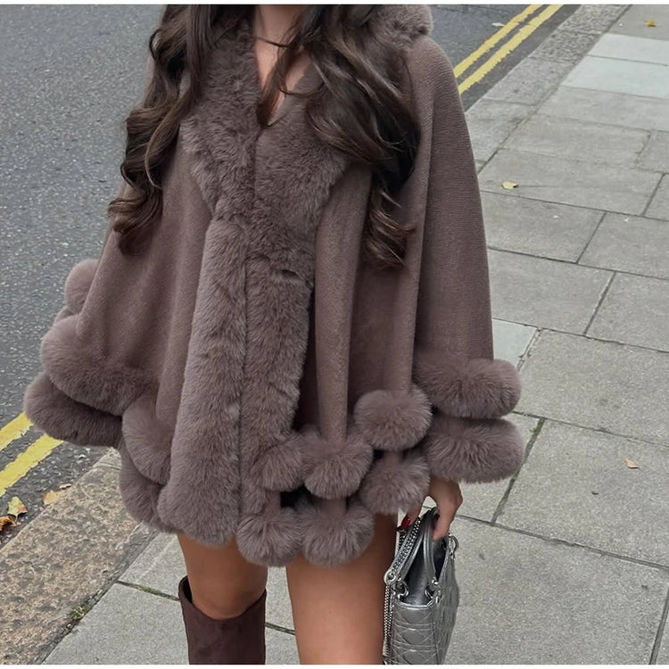 Luxury Women Faux Fur Trim Cape Coat Loose Batwing Poncho Shawl Fuzzy Fur Edge Warm Winter Outerwear Party Street Lady Coats