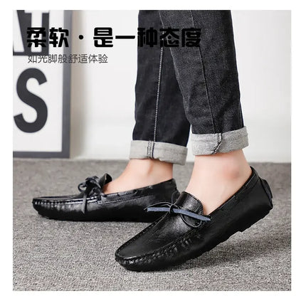 Nuovi mocassini casual Mocassini di marca con suola morbida da uomo Scarpe primaverili in pelle Comode scarpe casual da passeggio per esterni con fondo piatto