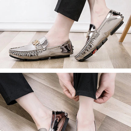Scarpe a cuffia da uomo, scarpe slip-on primaverili ed estive, scarpe da uomo alla moda in pelle verniciata stile coreano, scarpe pigre basse, scarpe casual, fatte a mano