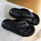 Infradito con plateau con suola morbida Donna 2025 Pantofole da spiaggia estive antiscivolo con nuvola Sandali da bagno con punta a clip con suola spessa da donna