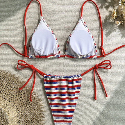 Micro Bikini 2026 Femme Nouveau Maillot de Bain Sexy Halter Bikini Ensemble Brésilien Biquini Féminin Rayé Vêtements de Plage pour Fêtes