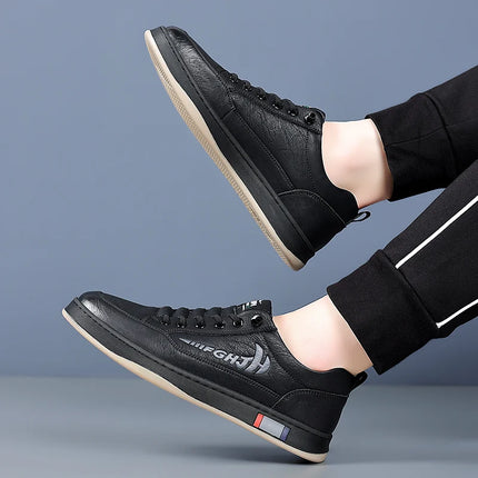 Scarpe casual da uomo alla moda Scarpe semplici da uomo retrò in vera pelle Scarpe da lavoro formali eleganti per pendolari Mocassini con consegna gratuita