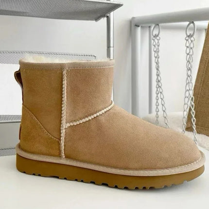Classic Short Women's 2027 New Winter Warm Wool Thick Sole Genuine Leather And Fur Snow Boots