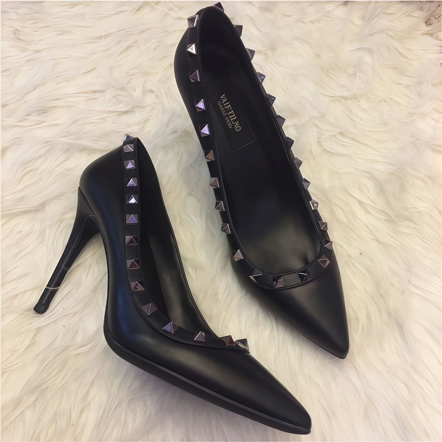 Women's High Heels Black Genuine Leather Rivet Pointed toe pumps luxury designer high quality Shoes Elegant woman heeled shoes