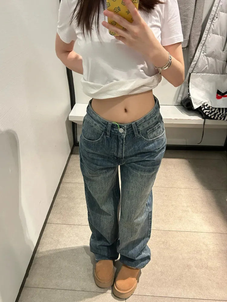 Jeans Baggy Y2K da Donna a Vita Bassa, Gamba Larga, in Denim Lavato Vintage, Pantaloni Larghi Streetwear con Dettaglio Unico Tasca Posteriore
