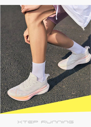 Xtep 2000KM 2.0 Running Shoes Women  Summer Shock Absorption Professional TPU Sneakers 876218110044 (suggest half size down) PlatiNum