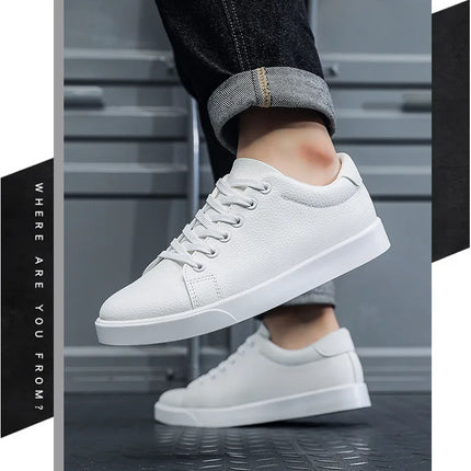 2026 New Fashion Mens Casual Shoes Genuine Leather Designer Lace-up Sneakers High Quality Outdoor walking Mocassin Footwear