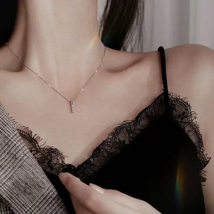 925 Sterling Silver Necklace Personality Charm Geometric Shape Pendant Choker Birthday Party Gift for Women Exquisite Jewelry PlatiNum