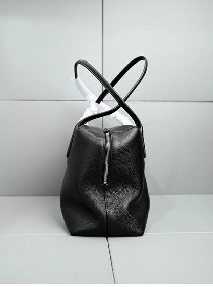 XHTY Genuine Leather Shoulder Bag Underarm Bag Women Soft Large Capacity Bowling Bag Simple Fashion Top Layer Cowhide New Model