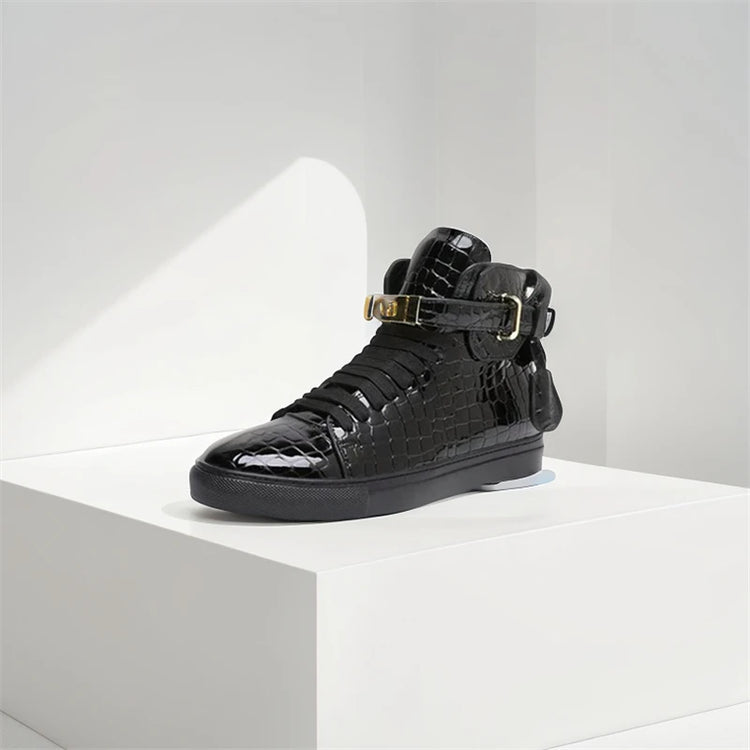 Men Red Crocodile Pattern High Top Sneakers Glossy Patent Leather Metal Buckle Lace-up Casual Shoes Streetwear Male Footwear